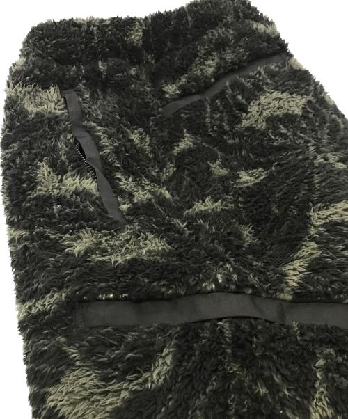 Gakkin（ガッキン）Gakkin (ガッキン) 群黒蝶花罰 ブラックバタフライズフリースパンツ グリーン サイズ:Mの古着・服飾アイテム