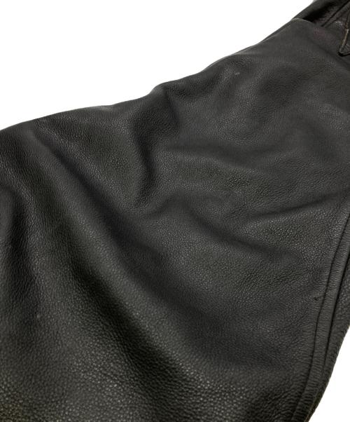 BREATH（ブレス）BREATH (ブレス) エナメルロゴスタジャン ブラック×ブラウン サイズ:-の古着・服飾アイテム