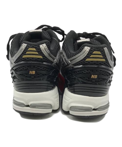 NEW BALANCE（ニューバランス）NEW BALANCE (ニューバランス) ローカットスニーカー ブラック サイズ:US9(27)の古着・服飾アイテム
