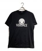 VERSACEヴェルサーチェ）の古着「メドゥーサロゴTシャツ/Medusa logo-print T-shirt」｜ブラック