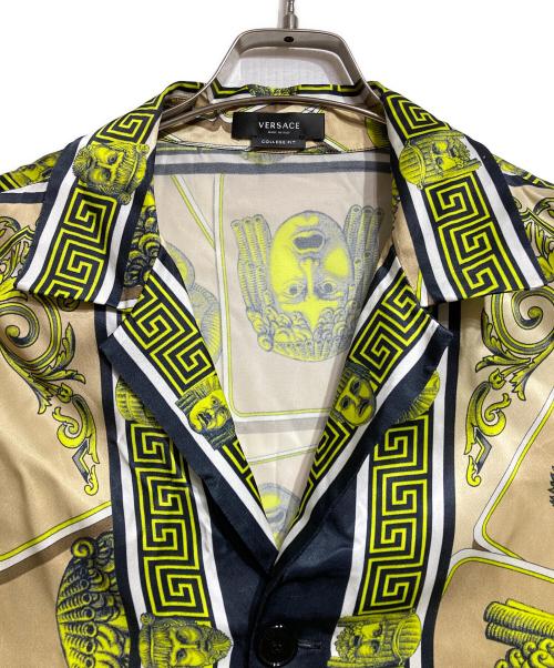 VERSACE（ヴェルサーチェ）VERSACE (ヴェルサーチェ) オープンカラーシャツ/Open collar shirt ベージュ サイズ:50の古着・服飾アイテム