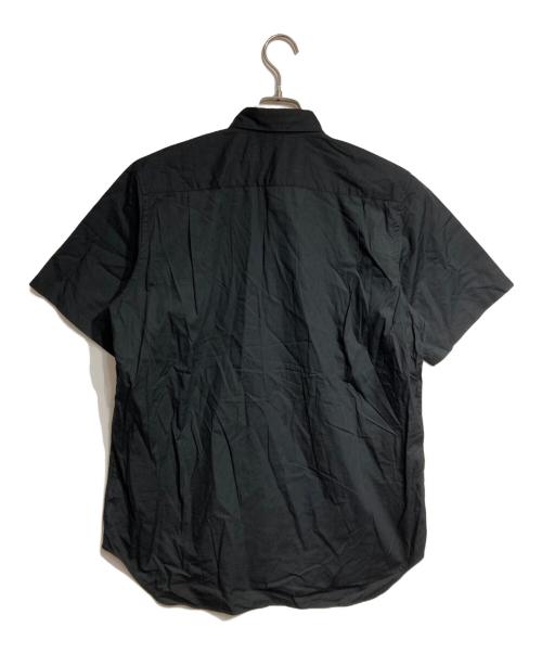 CDG（シーディージー）CDG (シーディージー) 半袖シャツ/SHORT SLEEVE SHIRT ブラック サイズ:Mの古着・服飾アイテム
