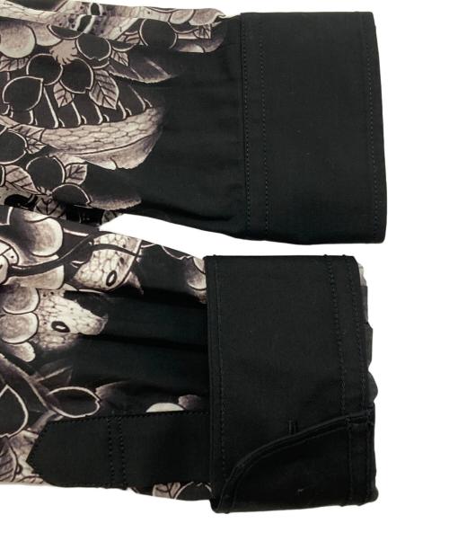 WILDSIDE YOHJI YAMAMOTO（ワイルドサイド ヨウジ ヤマモト）WILDSIDE YOHJI YAMAMOTO (ワイルドサイド ヨウジ ヤマモト) 龍が如く (龍ガ如ク) Rayon Shirt (般若) ブラック サイズ:3の古着・服飾アイテム
