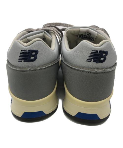 NEW BALANCE（ニューバランス）NEW BALANCE (ニューバランス) ローカットスニーカー グレー サイズ:US10 1/2(28.5cm)の古着・服飾アイテム