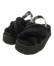 UGG（アグ）の古着「Disco Cross Slide」｜ブラック