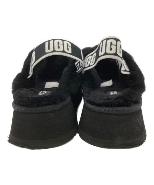 UGG（アグ）UGG (アグ) Disco Cross Slide ブラック サイズ:	SIZE US6 (23cm)の古着・服飾アイテム