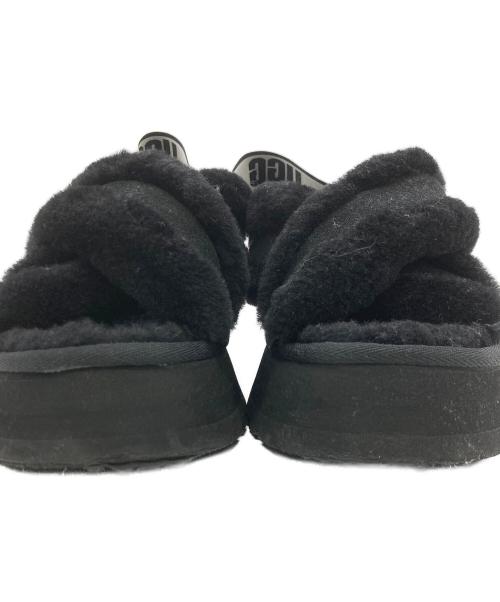 UGG（アグ）UGG (アグ) Disco Cross Slide ブラック サイズ:	SIZE US6 (23cm)の古着・服飾アイテム