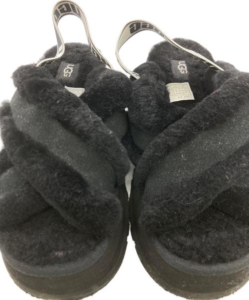 UGG（アグ）UGG (アグ) Disco Cross Slide ブラック サイズ:	SIZE US6 (23cm)の古着・服飾アイテム