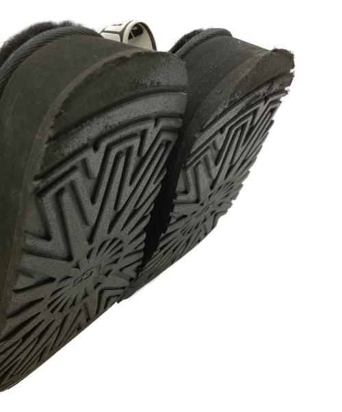 UGG（アグ）UGG (アグ) Disco Cross Slide ブラック サイズ:	SIZE US6 (23cm)の古着・服飾アイテム