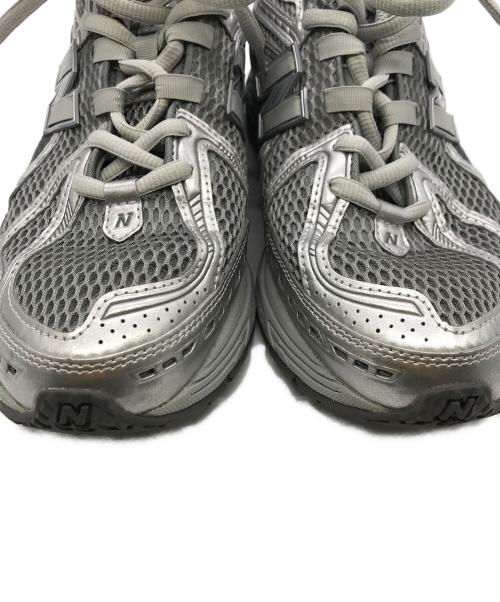 NEW BALANCE（ニューバランス）NEW BALANCE (ニューバランス) ローカットスニーカー シルバー サイズ:US9.5の古着・服飾アイテム
