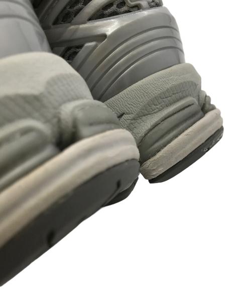 NEW BALANCE（ニューバランス）NEW BALANCE (ニューバランス) ローカットスニーカー シルバー サイズ:US9.5の古着・服飾アイテム