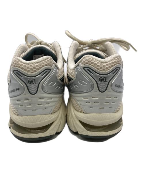 asics（アシックス）asics (アシックス) GEL-KAYANO 14　Birch/Dark Pewter アイボリー サイズ: US9 1/2(27.5)の古着・服飾アイテム