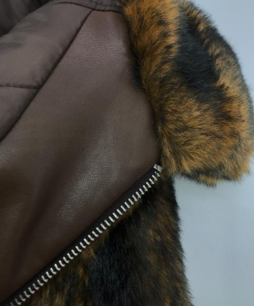 LEINWANDE（ラインヴァンド）LEINWANDE (ラインヴァンド) Faux-fur Jacket/フェイクファージャケット ブラウン サイズ:Fの古着・服飾アイテム