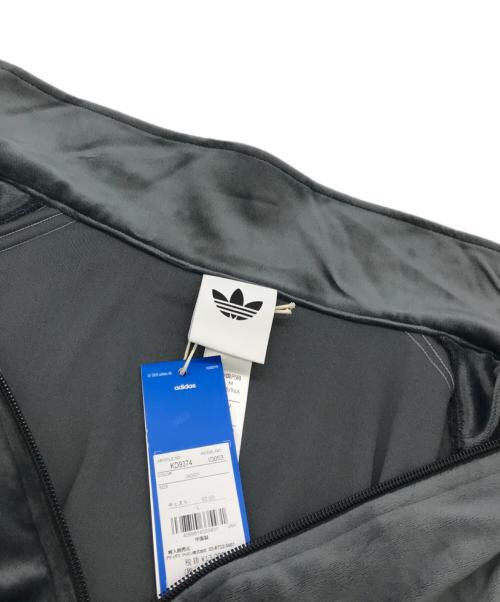 adidas（アディダス）adidas (アディダス) ファイヤーバード トラックトップ ベロア グレー サイズ:Lの古着・服飾アイテム