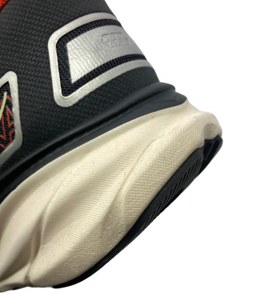 HOKAONEONE（ホカオネオネ）HOKAONEONE (ホカオネオネ) CLIFTON ONE9 グレー×ブラック サイズ:US8.5（26.5）の古着・服飾アイテム