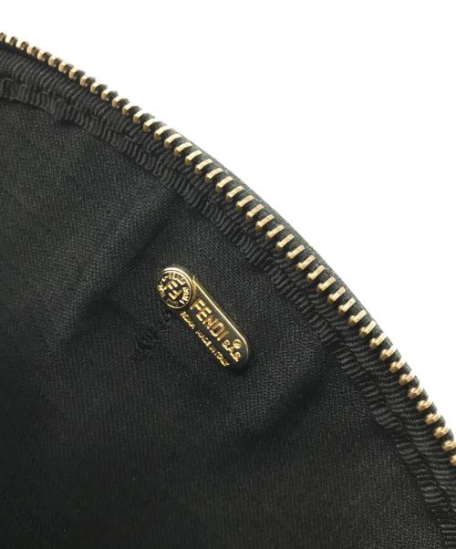 FENDI（フェンディ）FENDI (フェンディ) ペカンショルダーバッグ ブラックの古着・服飾アイテム