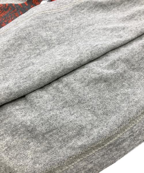 stussy（ステューシー）stussy (ステューシー) ヒッピープリントTシャツ グレー サイズ:Mの古着・服飾アイテム