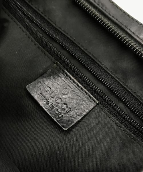 GUCCI（グッチ）GUCCI (グッチ) チェーンワンショルダーバッグ ブラックの古着・服飾アイテム