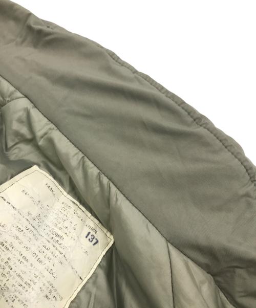 US ARMY（ユーエスアーミー）US ARMY (ユーエスアーミー) ECWCS GEN3 LEVEL7 PARKA ENTREME COLD WEATHER グレー サイズ:Mの古着・服飾アイテム