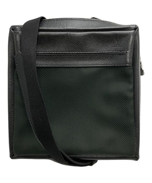 LOUIS VUITTON（ルイ ヴィトン）LOUIS VUITTON (ルイ ヴィトン) タイガ サヤン ショルダーバッグ ブラック×グリーンの古着・服飾アイテム