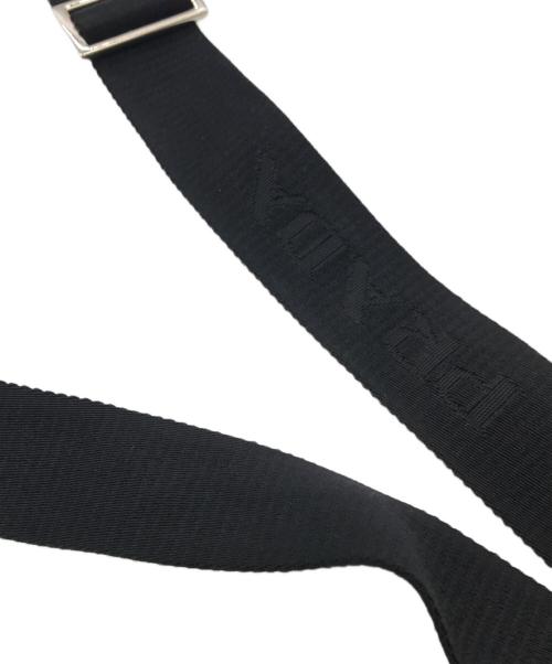 PRADA（プラダ）PRADA (プラダ) 三角プレートナイロンショルダーバッグ ブラックの古着・服飾アイテム