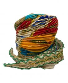 HERMES（エルメス）の古着「カレ90プリーツスカーフ/CARPEDIEM/今日一日を楽しむ」｜ベージュ×グリーン