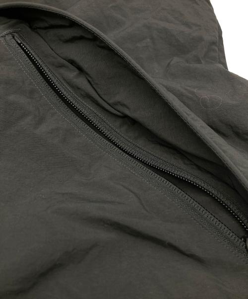 PALACE（パレス）PALACE (パレス) LIGHTER SHELL JACKET ブラック サイズ:ＸＬの古着・服飾アイテム