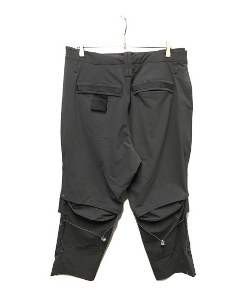 GOOPiMADE（グーピーメイド）GOOPiMADE (グーピーメイド) GQ ナイロンカーゴパンツ グレー サイズ:３の古着・服飾アイテム