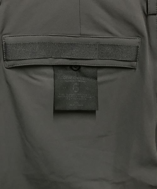 GOOPiMADE（グーピーメイド）GOOPiMADE (グーピーメイド) GQ ナイロンカーゴパンツ グレー サイズ:３の古着・服飾アイテム