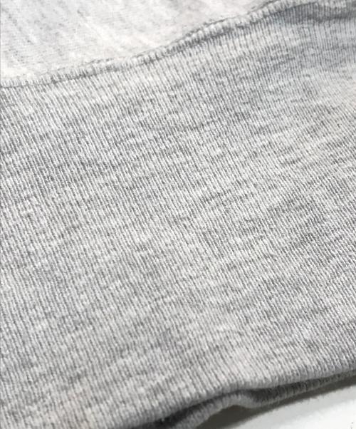 Champion（チャンピオン）Champion (チャンピオン) カレッジリバースウィーブスウェット グレー サイズ:Ｌの古着・服飾アイテム