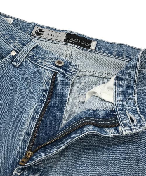 LEVI'S（リーバイス）LEVI'S (リーバイス) Silver Tab BAGGY デニムパンツ インディゴ サイズ:Ｗ３２　Ｗ３４の古着・服飾アイテム