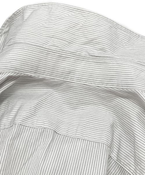 HAI（ハイ）HAI (ハイ) camisas manolo (カミサス マノロ) ストライプシャツ ホワイト サイズ:36の古着・服飾アイテム