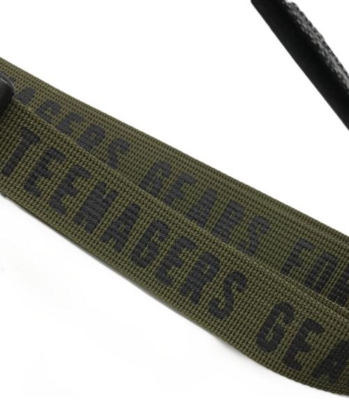 HUMAN MADE（ヒューマンメイド）HUMAN MADE (ヒューマンメイド) HELMET BAG カーキの古着・服飾アイテム