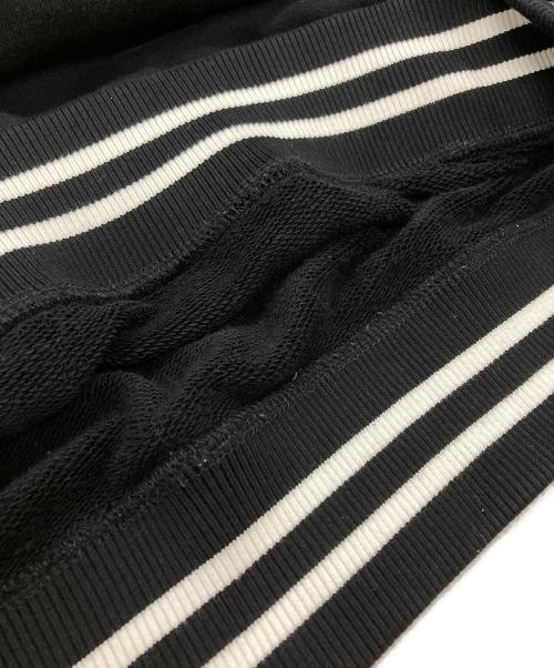 BURBERRY（バーバリー）BURBERRY (バーバリー) ロゴ サークルワッペン 刺繍 スウェット ブラック サイズ:Sの古着・服飾アイテム