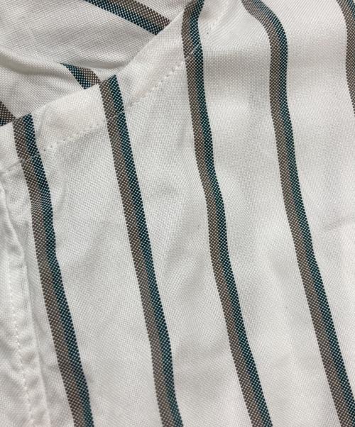 Ferragamo（フェラガモ）Ferragamo (フェラガモ) ストライプシャツ ホワイト サイズ:Sの古着・服飾アイテム