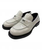 Salvatore Ferragamoサルヴァトーレ フェラガモ）の古着「スクエアトゥパテントコインローファー/Square Toe Patent Coin Loafers」｜ホワイト