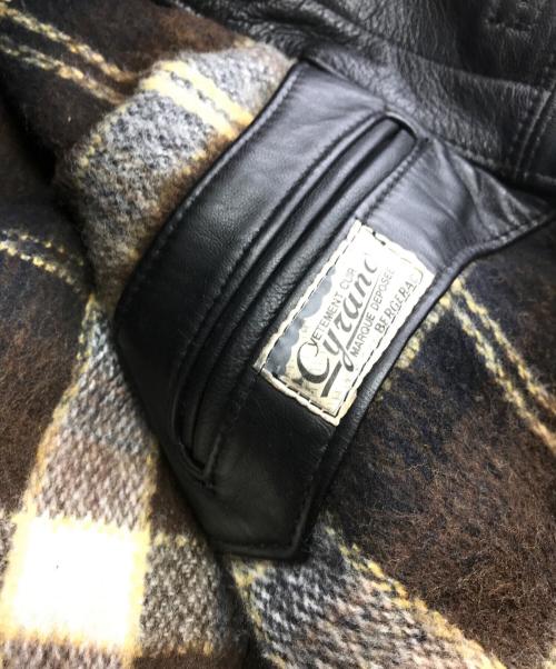 Cyrano VETEMENT CUIR（Cyrano VETEMENT CUIR）Cyrano VETEMENT CUIR (Cyrano VETEMENT CUIR) レザーカーコート ブラック サイズ:-の古着・服飾アイテム