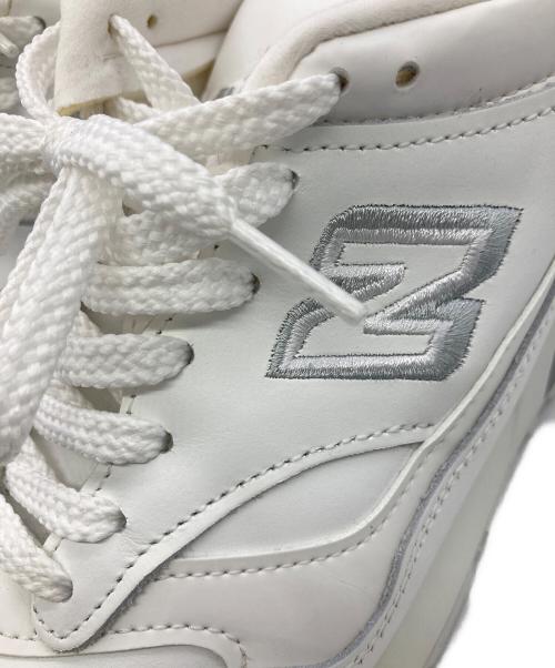 NEW BALANCE（ニューバランス）NEW BALANCE (ニューバランス) ローカットスニーカー ホワイト サイズ:US9(27cm)の古着・服飾アイテム
