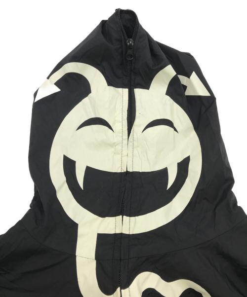 going over gravity（ゴーイング オーバー グラビティ）going over gravity (ゴーイング オーバー グラビティ) ゾンビくんジャームナイロンジャケット ブラック サイズ:Ｌの古着・服飾アイテム