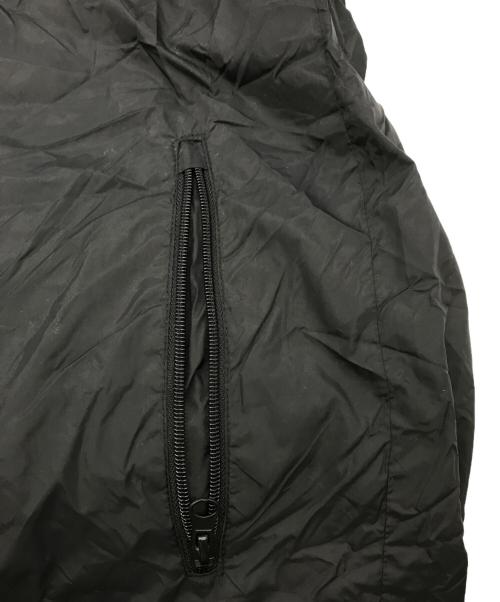 going over gravity（ゴーイング オーバー グラビティ）going over gravity (ゴーイング オーバー グラビティ) ゾンビくんジャームナイロンジャケット ブラック サイズ:Ｌの古着・服飾アイテム