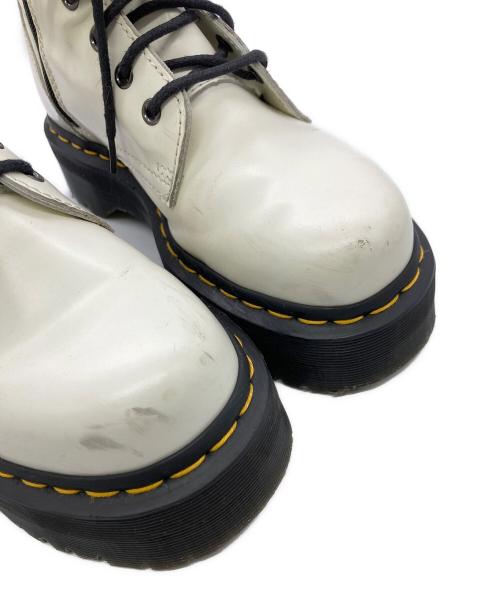 Dr.Martens（ドクターマーチン）Dr.Martens (ドクターマーチン) JADON厚底8ホールブーツ ホワイト サイズ:UK5(24cm)の古着・服飾アイテム