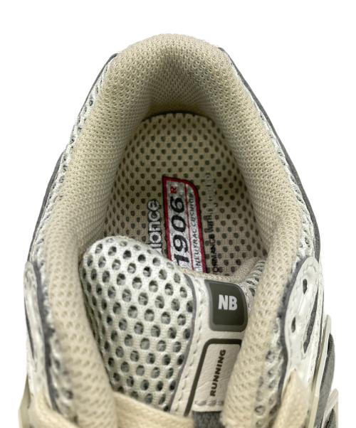 NEW BALANCE（ニューバランス）NEW BALANCE (ニューバランス) ローカットスニーカー ホワイト×グレー サイズ:US5（23cm）の古着・服飾アイテム