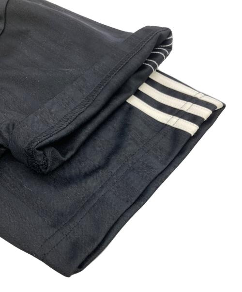 adidas（アディダス）adidas (アディダス) oasis (オアシス) ツアー ジャカード ジャージ ブラック サイズ:‐の古着・服飾アイテム