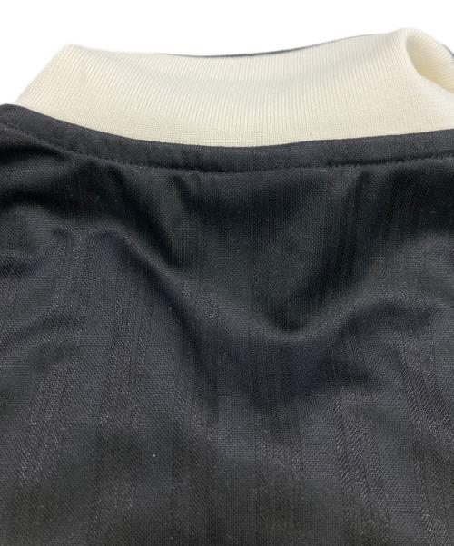 adidas（アディダス）adidas (アディダス) oasis (オアシス) ツアー ジャカード ジャージ ブラック サイズ:‐の古着・服飾アイテム