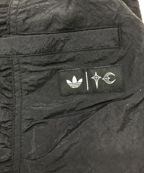 adidas（アディダス）adidas (アディダス) THUG CLUB (サグ クラブ) THUG CLUB WOVEN TRACKPANTS ブラック サイズ:Ｌの古着・服飾アイテム