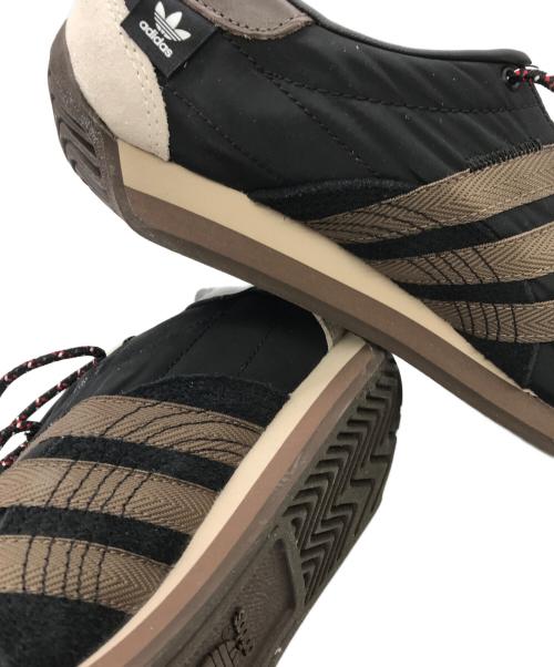 adidas（アディダス）adidas (アディダス) COUNTRY OG SFTM ローカットスニーカー ブラック サイズ:US8 1/2(26.5cm)の古着・服飾アイテム