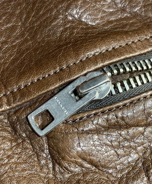 COACH（コーチ）COACH (コーチ) レザーシングルライダースジャケット/Leather Single Rider's Jacket ブラウン サイズ:Mの古着・服飾アイテム