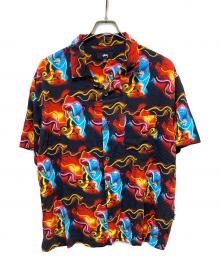 stussy（ステューシー）の古着「NEON VENUS SHIRT」｜レッド×ブラック