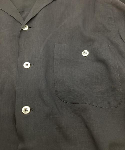 KELLY KLOTH by CISCO（ケリークロスバイシスコ）KELLY KLOTH by CISCO (ケリークロスバイシスコ) 60s レーヨンギャバループカラーシャツ グレー サイズ:Ｓの古着・服飾アイテム