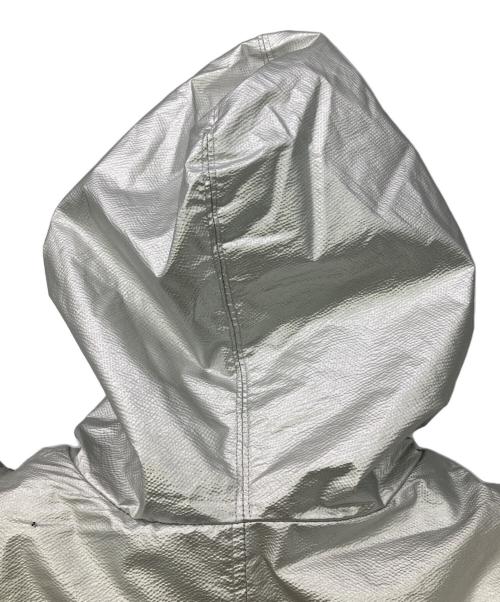 NIKE（ナイキ）NIKE (ナイキ) Fear Of God (フィア・オブ・ゴッド) NRG Ti PARKA シルバー サイズ:Ｍの古着・服飾アイテム